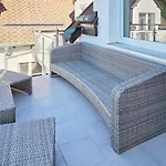 Holidayhomepl Dwupoziomowy Przy Plazy Z 2 Balkonami, 2 Lazienkami * Miedzyzdroje