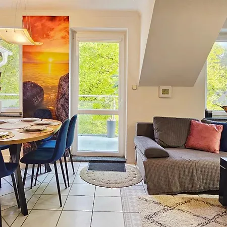 Apartment Dwupoziomowy Przy Plazy Z 2 Balkonami, 2 Lazienkami Miedzyzdroje