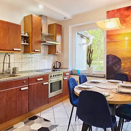 Holidayhomepl Dwupoziomowy Przy Plazy Z 2 Balkonami, 2 Lazienkami *